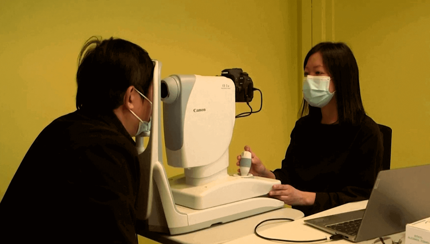 Определение аутизма с помощью сканирования сетчатки глаз