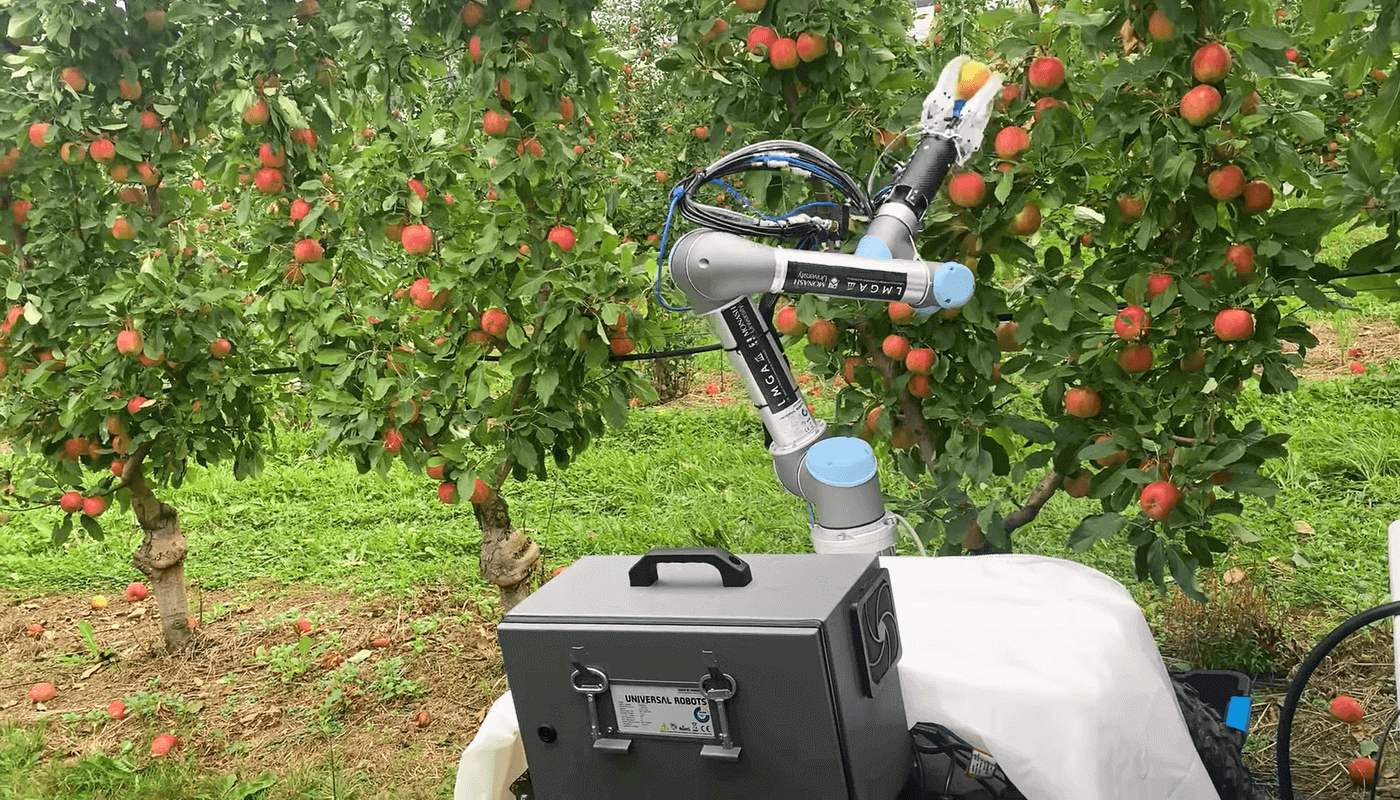 Apple Harvester 3 Robot